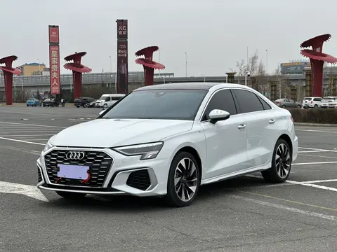 23年6月上牌奥迪A3,准新一手车,13.3万,都市代步优选?