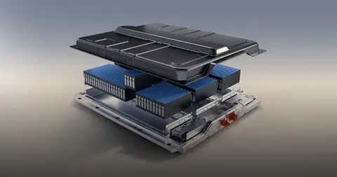 星途又上硬菜!13.49万起配飞鱼底盘+猎鹰700,海狮06压力大了?